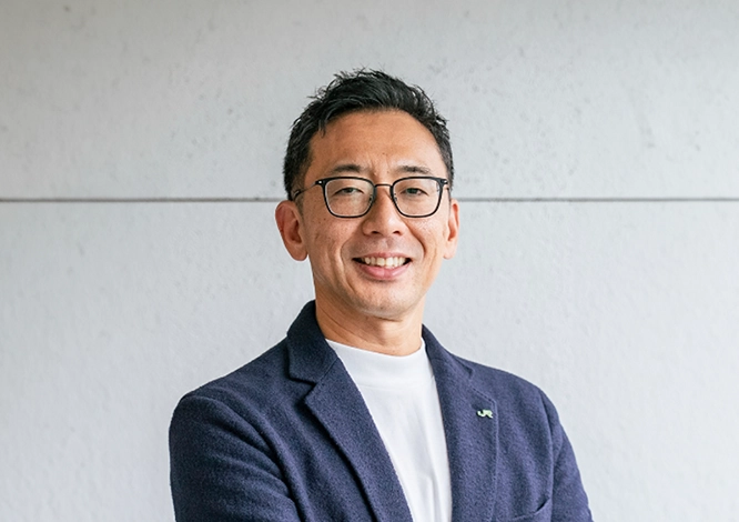 Mr Yoshiya AmanaiManager, East Japan Railway Company